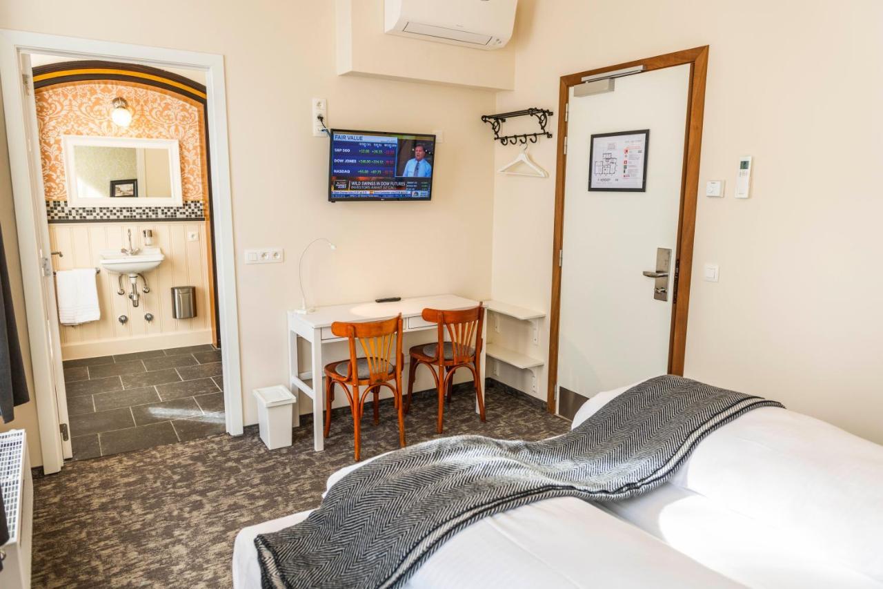 Duke Of Ghent Hotel Ngoại thất bức ảnh