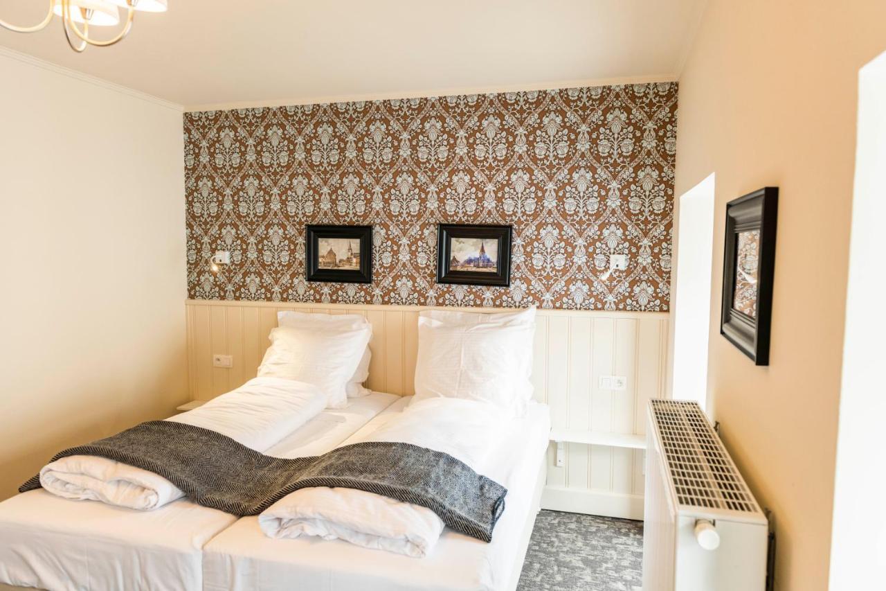 Duke Of Ghent Hotel Ngoại thất bức ảnh